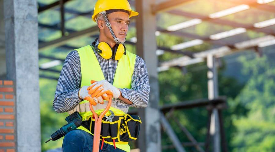 Professional gutter cleaning in Brookline, MO